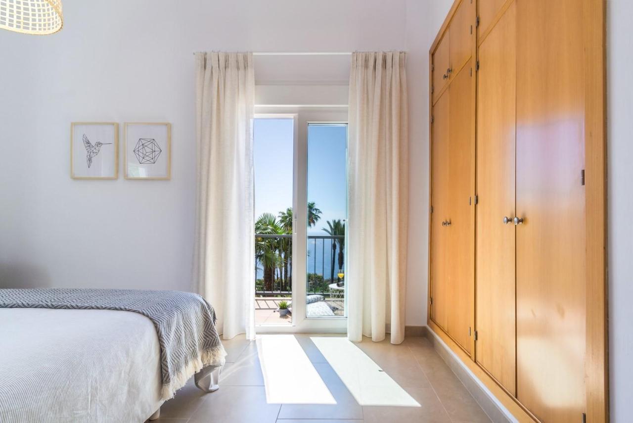 Вилла Infinityhouse Альмуньекар Экстерьер фото
